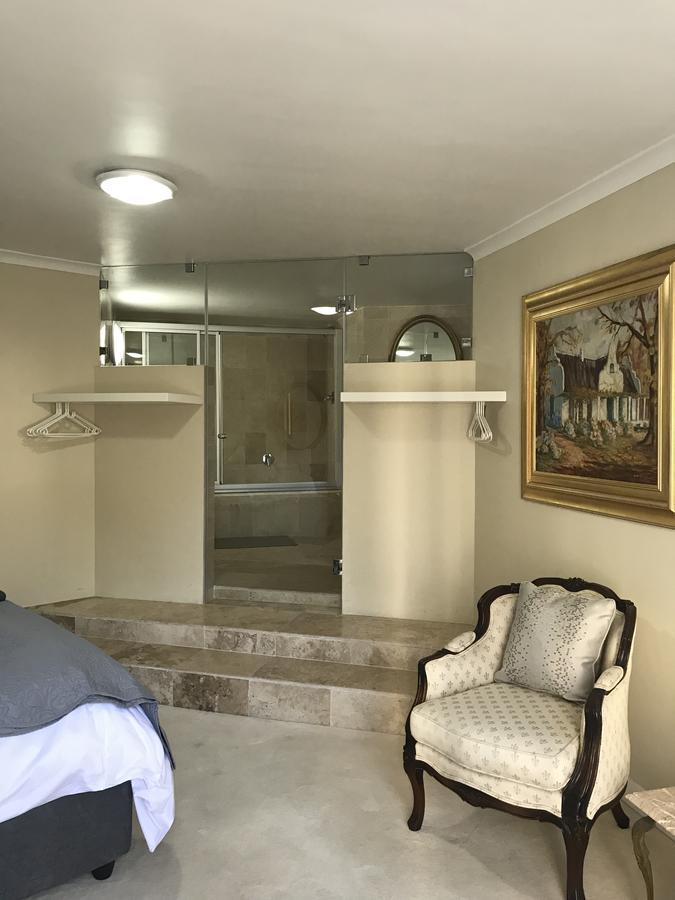 Francolin Manor Bed & Breakfast Hermanus Dış mekan fotoğraf